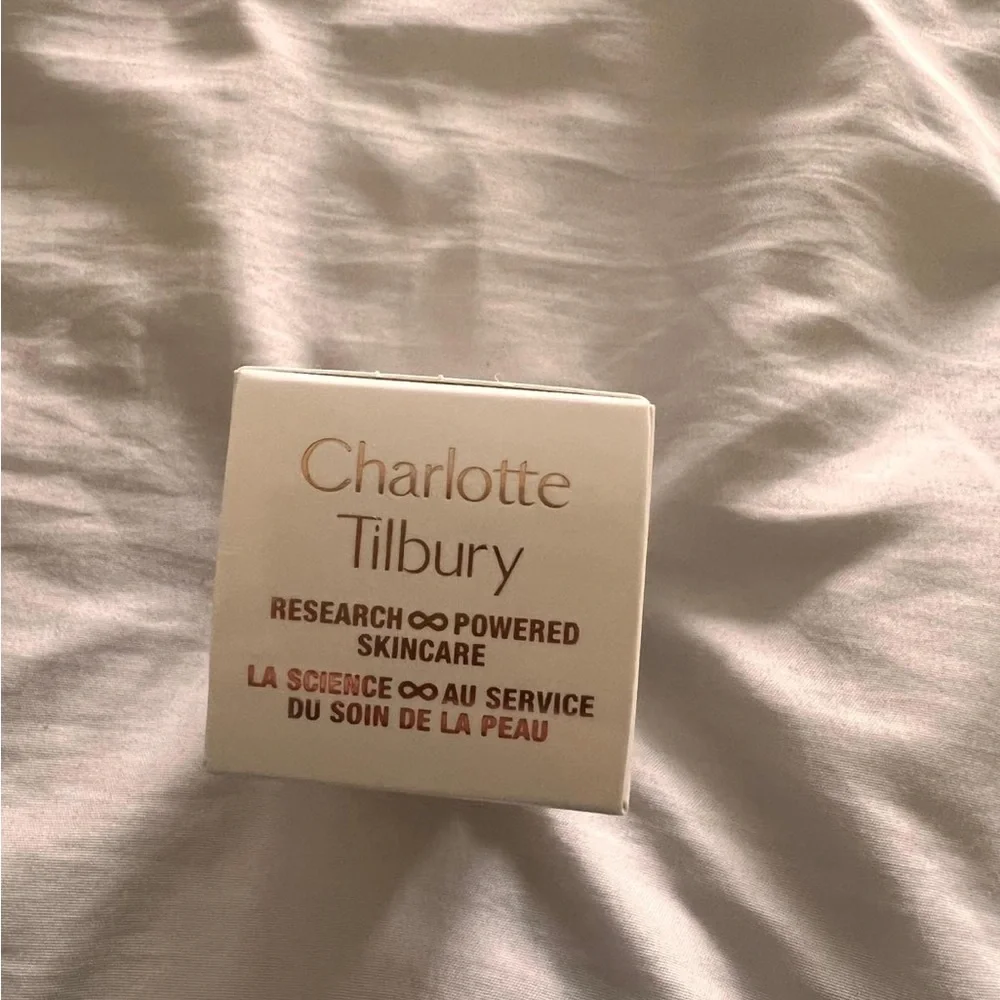 new charlotte tilbury collagen superfusion facial oil 1 fl oz - Picture 2 of 7